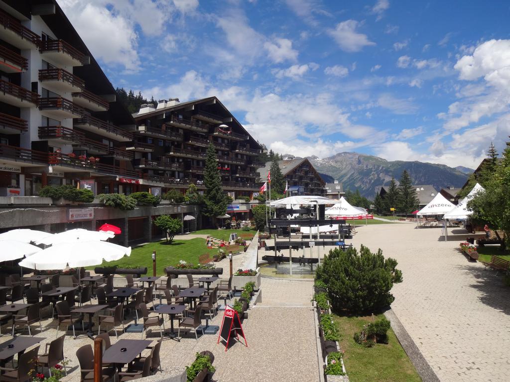 Des Masques Hotel Anzère Eksteriør billede